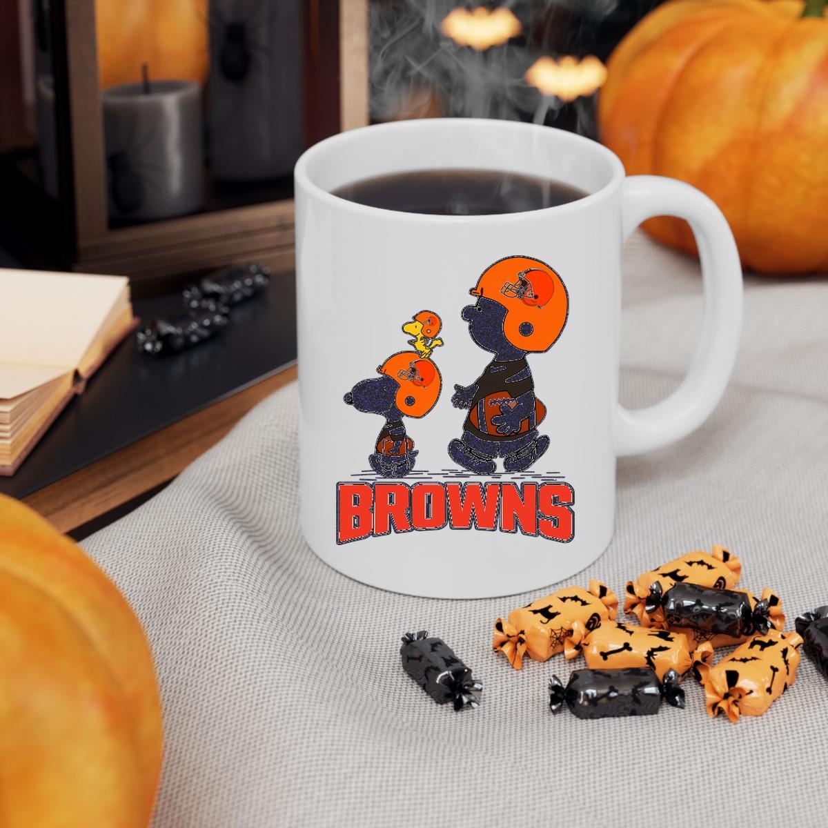 Peanuts Charlie Brown And Snoopy Dog Cleveland Browns Mug 3